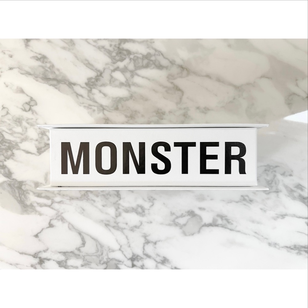 Gentle Monster Box - Picture 3 of 3